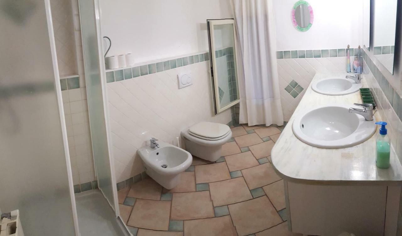 Apartmán Taverna Derosas Golfo Aranci Exteriér fotografie